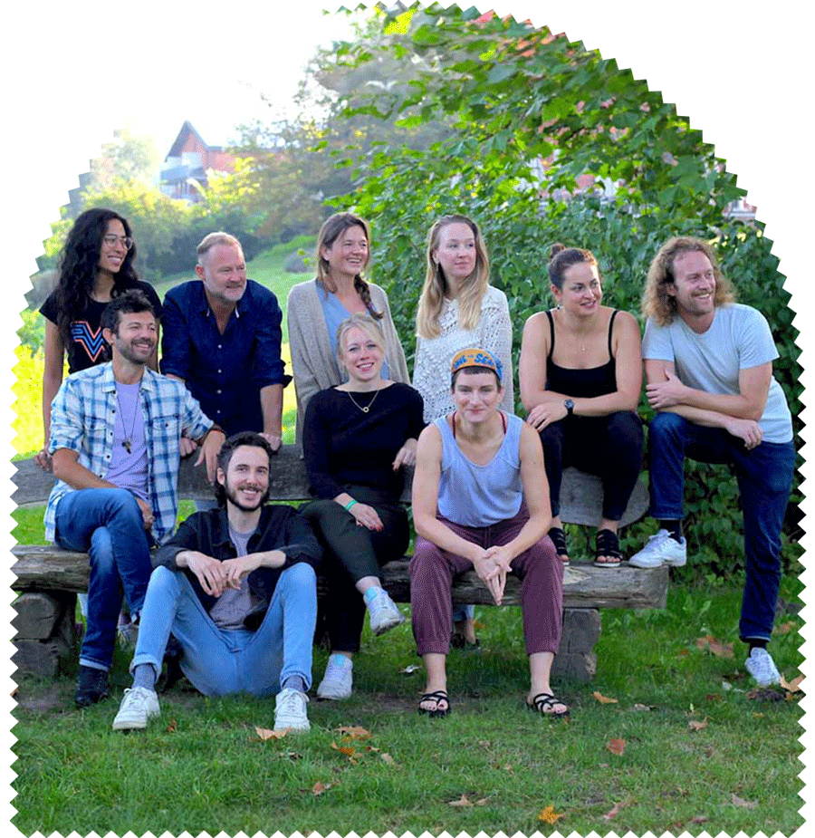 Fotografia de grupo de toda a equipa Shakti.