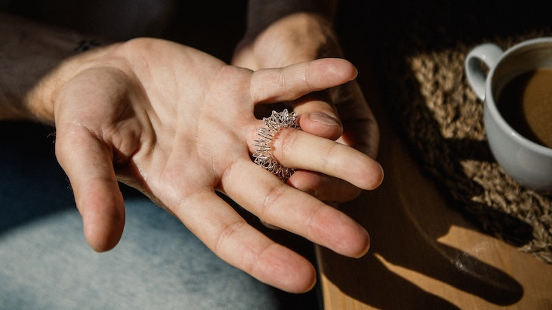 acupressure points of the hand