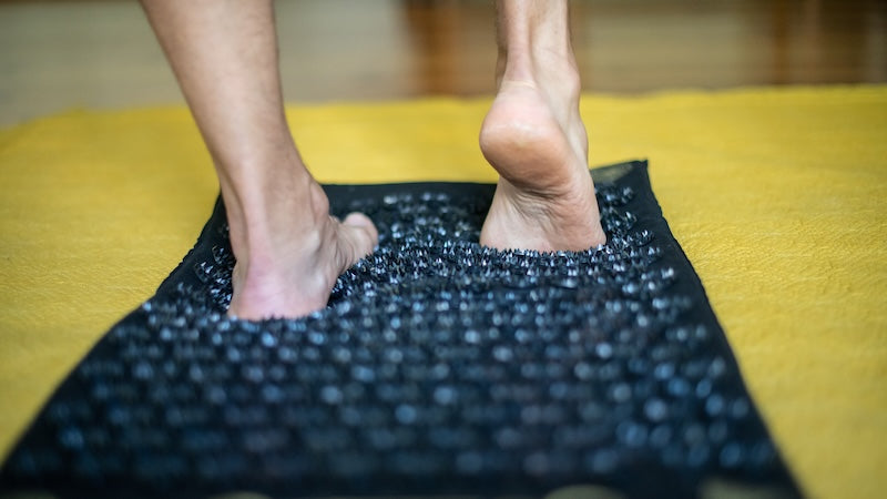 Strong, healthy feet thanks to acupressure mat