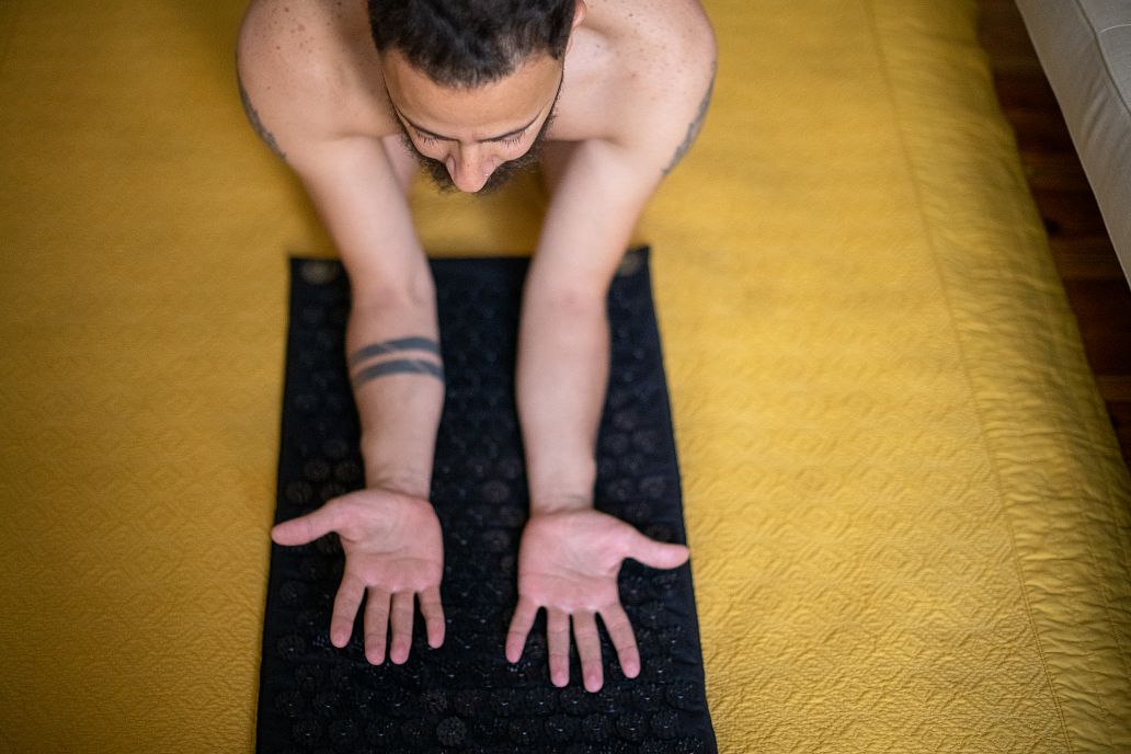L'acupressure pour les rhumatismes : soulager les symptômes de l'arthrite, de l'arthrose & Co.